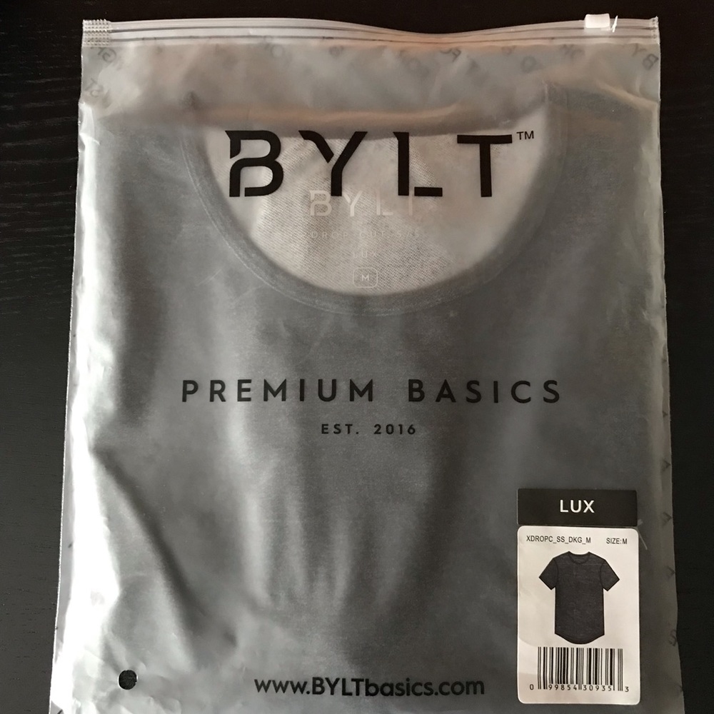 BYLT LUX T-shirt drop cut (charcoal) *BRAND NEW*